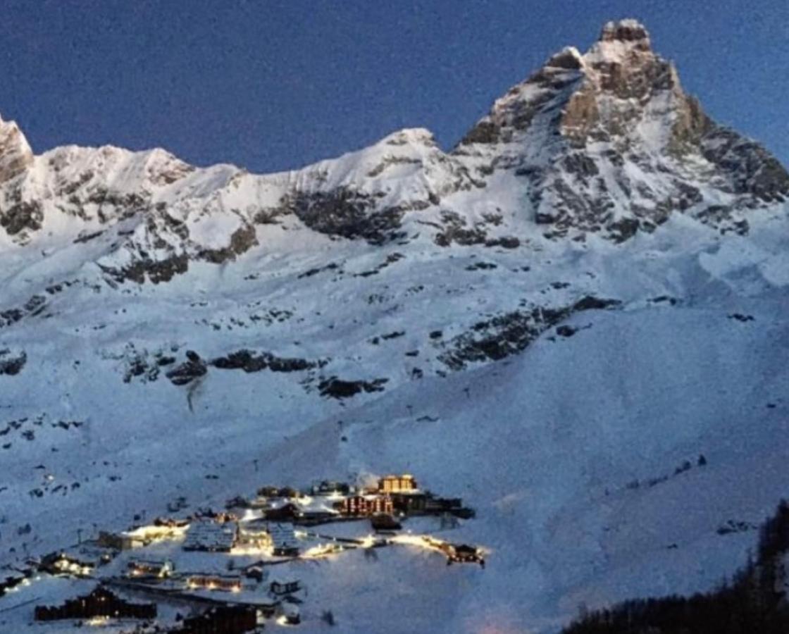 Monolocale Vista Cervino Apartman Breuil-Cervinia Kültér fotó